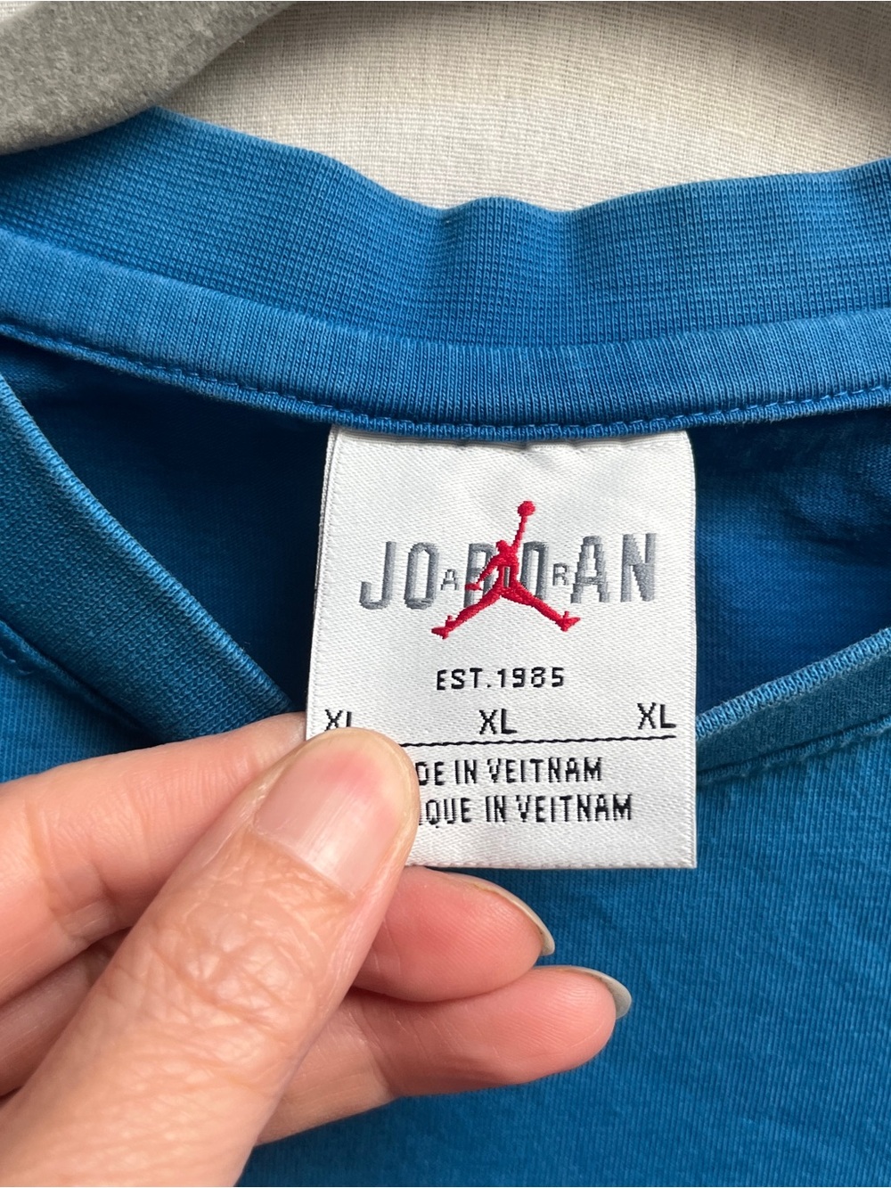 Jordan Nike Men's Teal heavyweight cotton Crewneck T-Shirt Sz M - Picture 3 of 7
